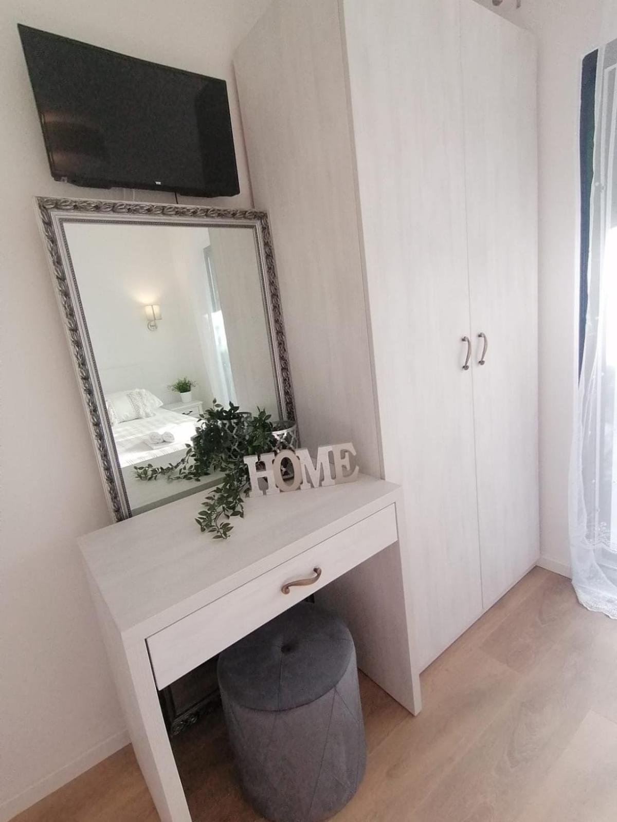 Apartmani Zoric Vodice Oda fotoğraf