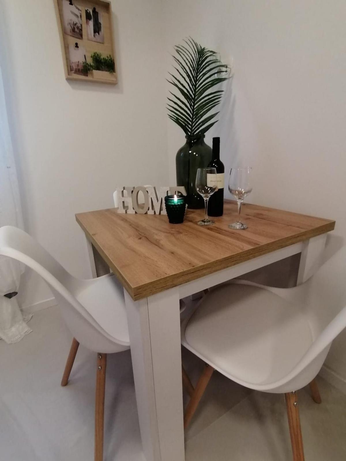 Apartmani Zoric Vodice Oda fotoğraf